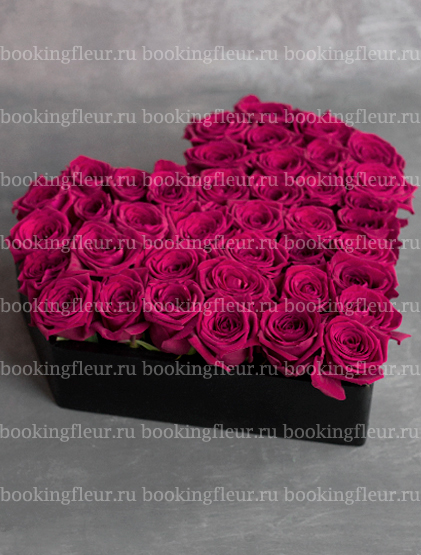Букет-сердце из розовых роз "Очарование"